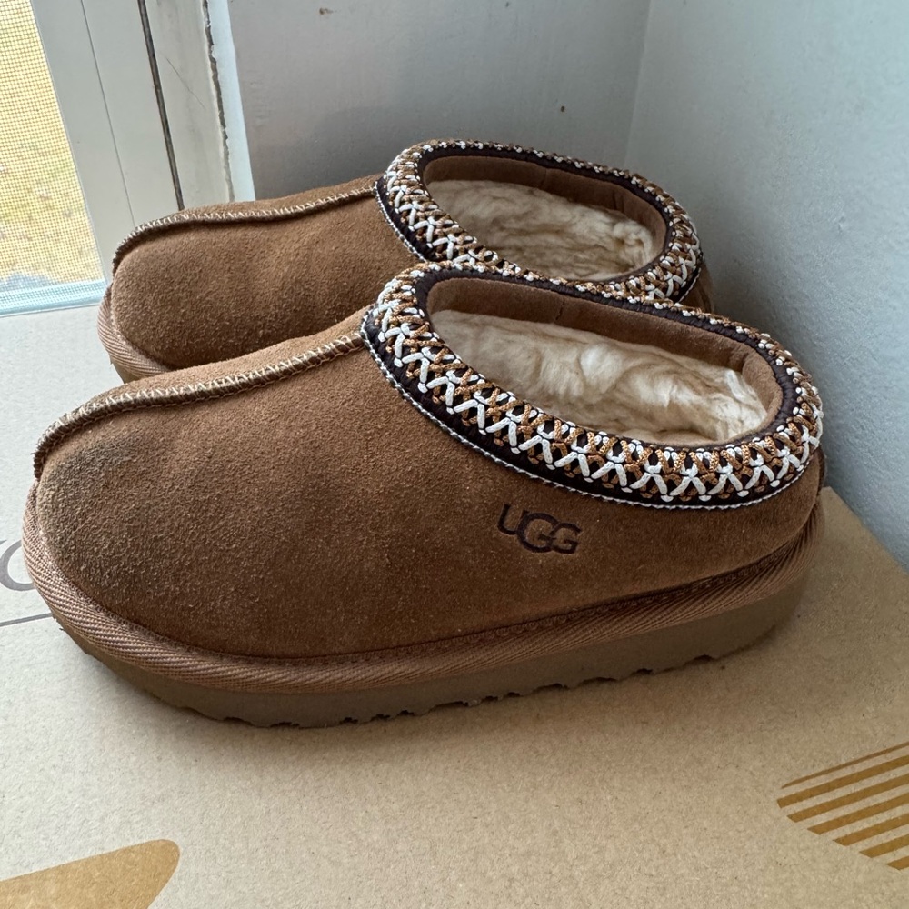 UGG Chestnut Suede Slippers with Woven Trim